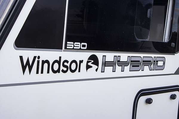 2018 Windsor Hybrid