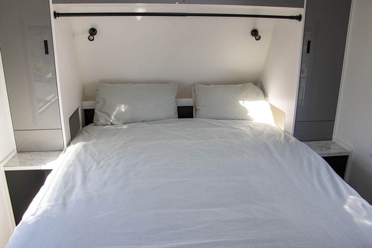 2022 Network RV Caravans TERRAIN TUFF CARAVAN *21'6 L LO