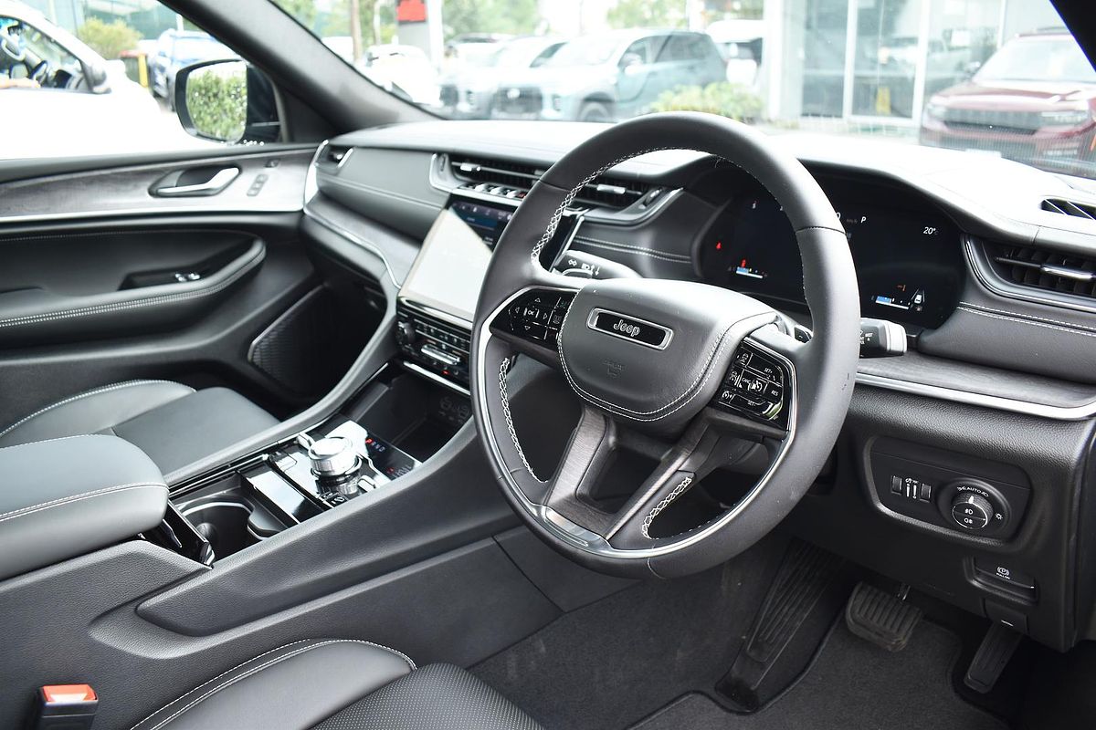 2023 Jeep Grand Cherokee Overland WL
