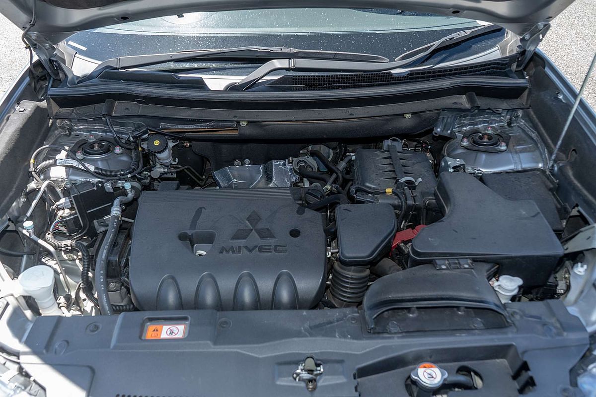2019 Mitsubishi Outlander LS ZL