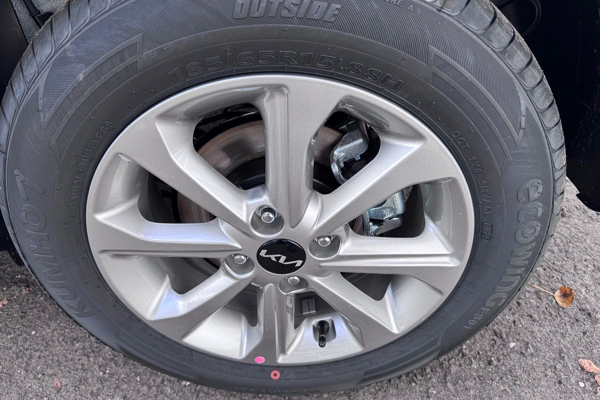 2024 Kia Stonic S YB
