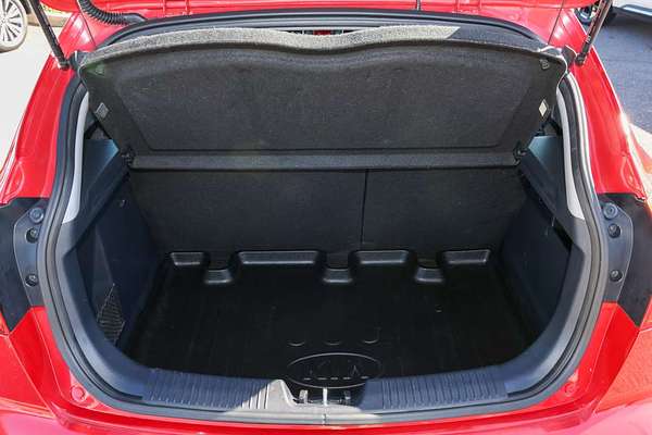 2015 Kia Rio S UB