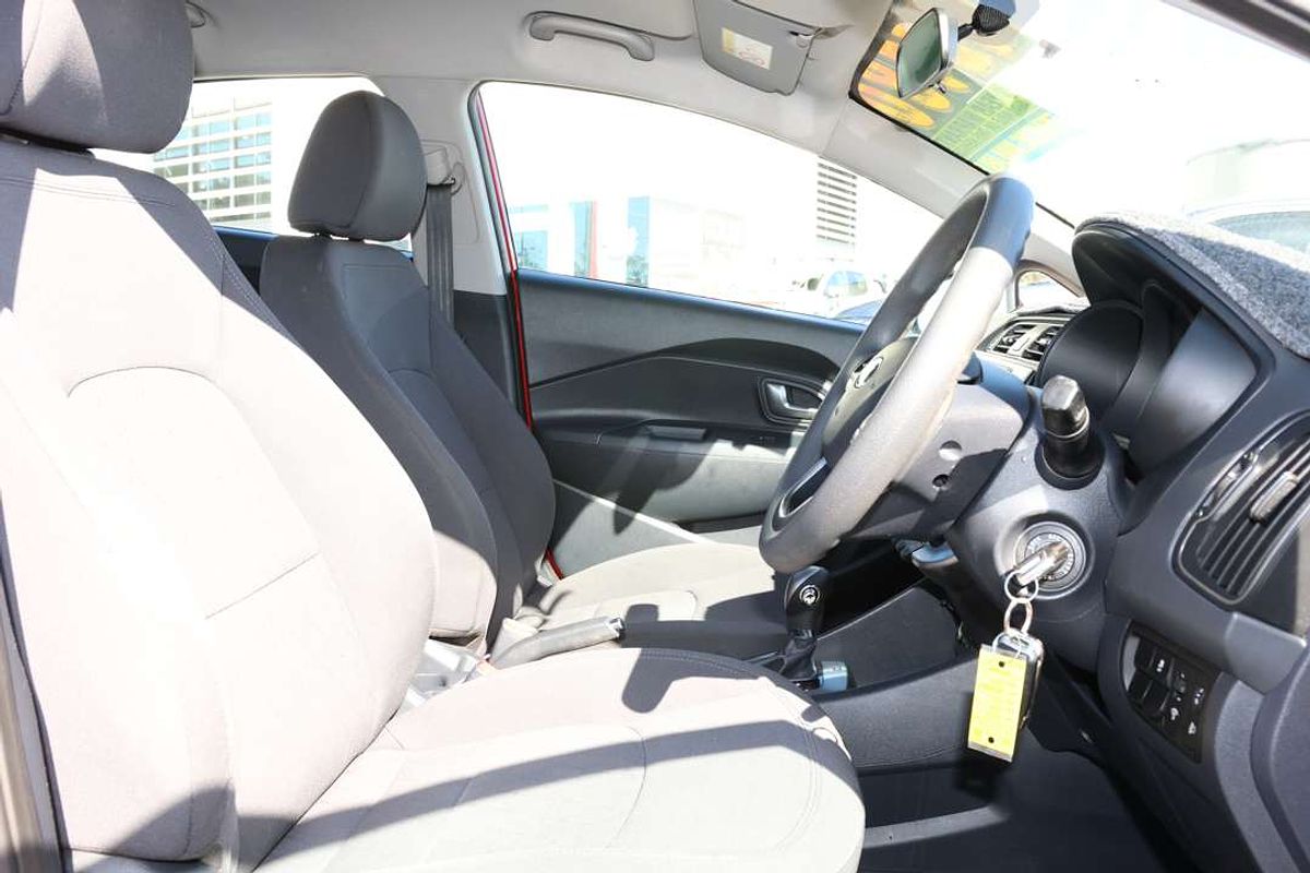 2015 Kia Rio S UB
