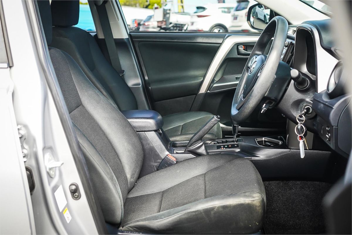 2018 Toyota RAV4 GX ZSA42R
