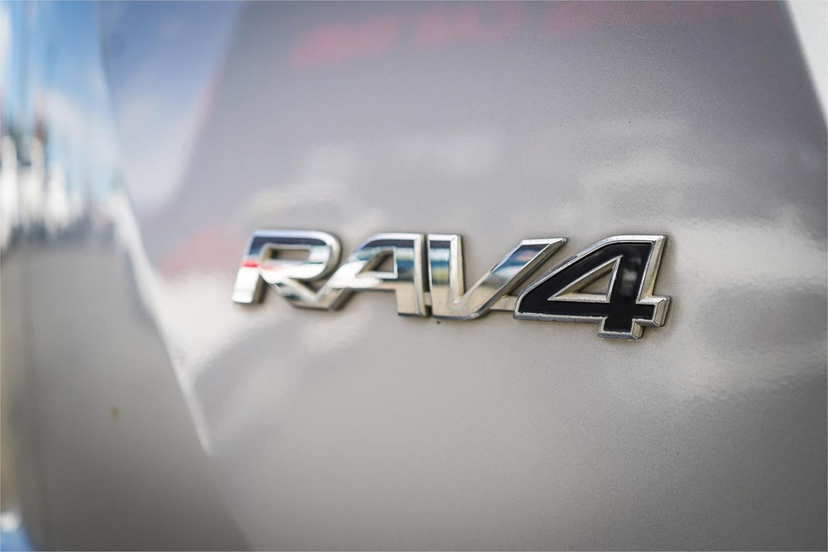 2018 Toyota RAV4 GX ZSA42R