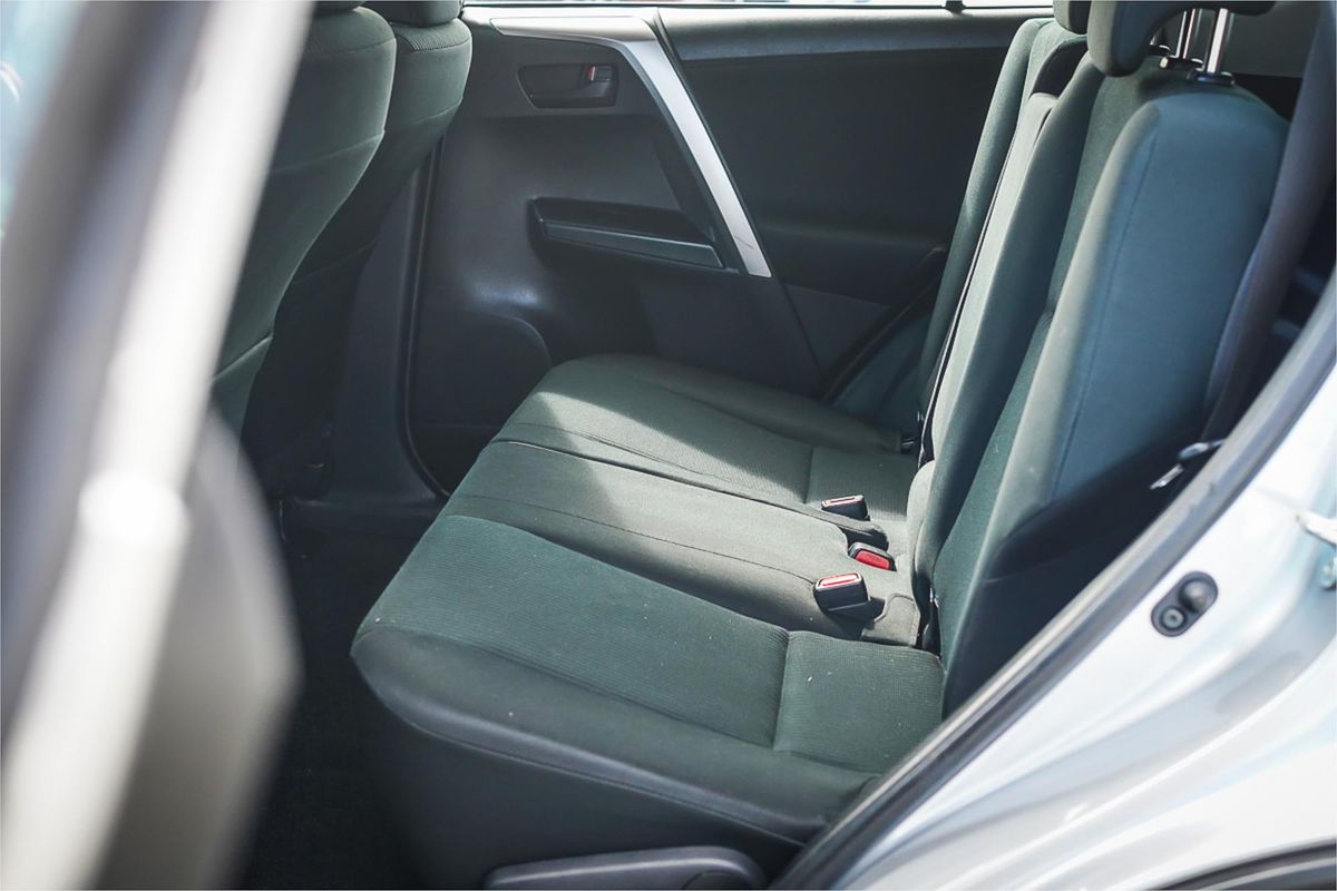 2018 Toyota RAV4 GX ZSA42R
