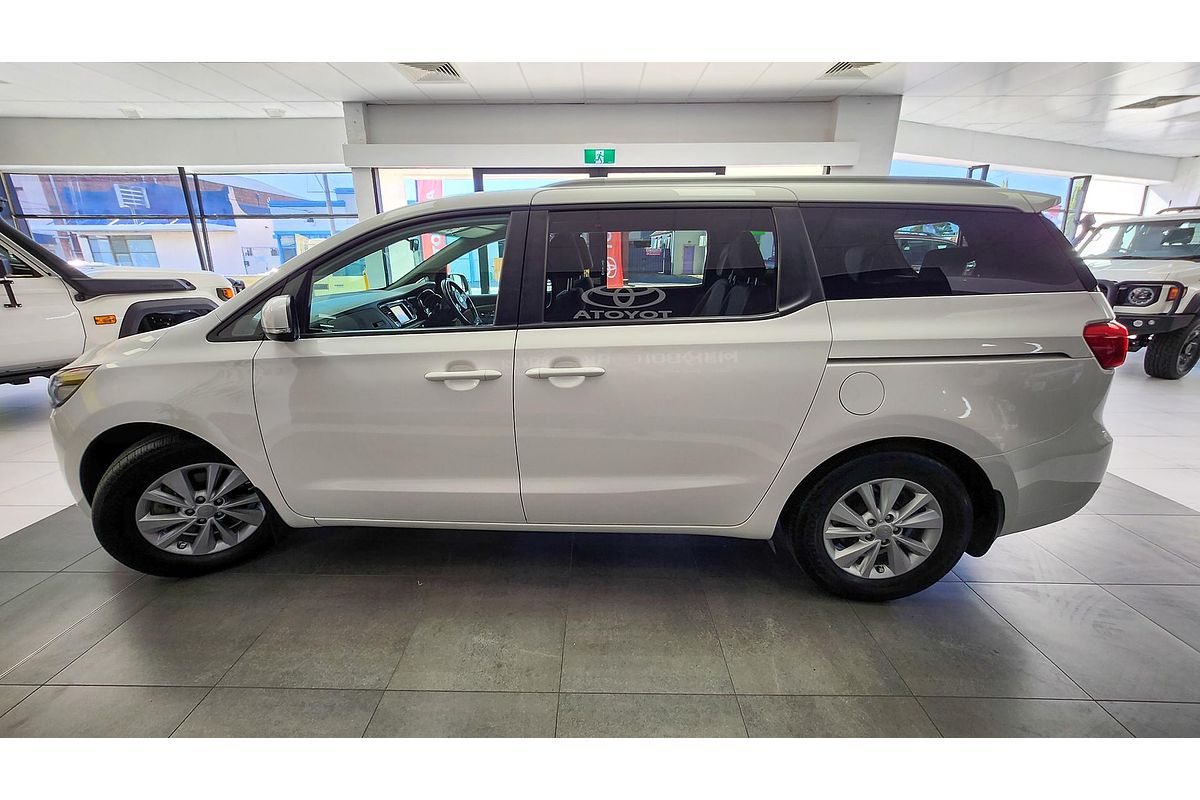 2018 Kia Carnival Si YP