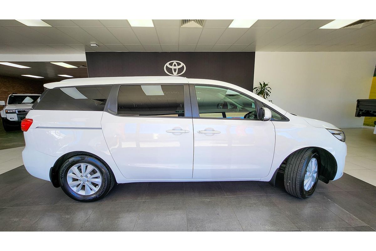 2018 Kia Carnival Si YP