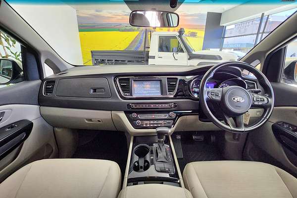 2018 Kia Carnival Si YP
