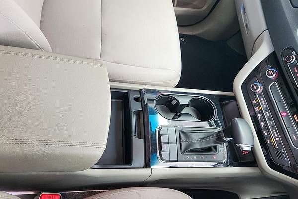2018 Kia Carnival Si YP
