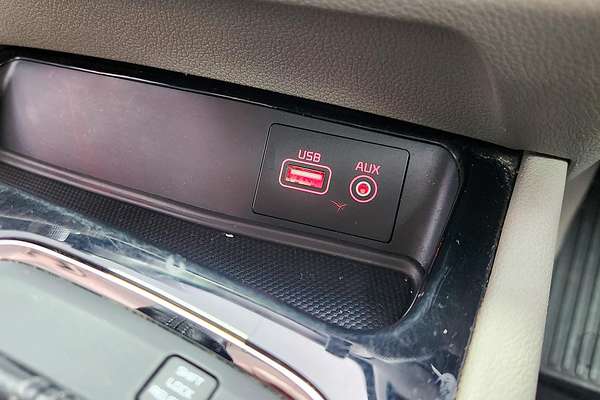 2018 Kia Carnival Si YP