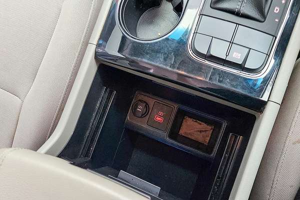 2018 Kia Carnival Si YP