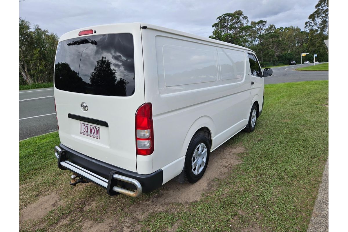 2016 Toyota Hiace TRH201R