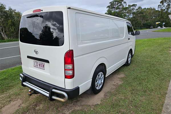 2016 Toyota Hiace TRH201R