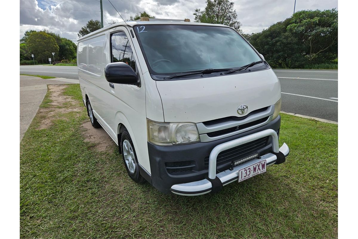 2016 Toyota Hiace TRH201R