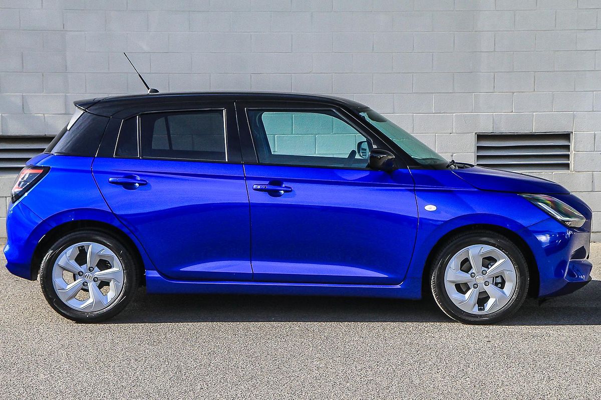 2024 Suzuki Swift Hybrid Plus UZ