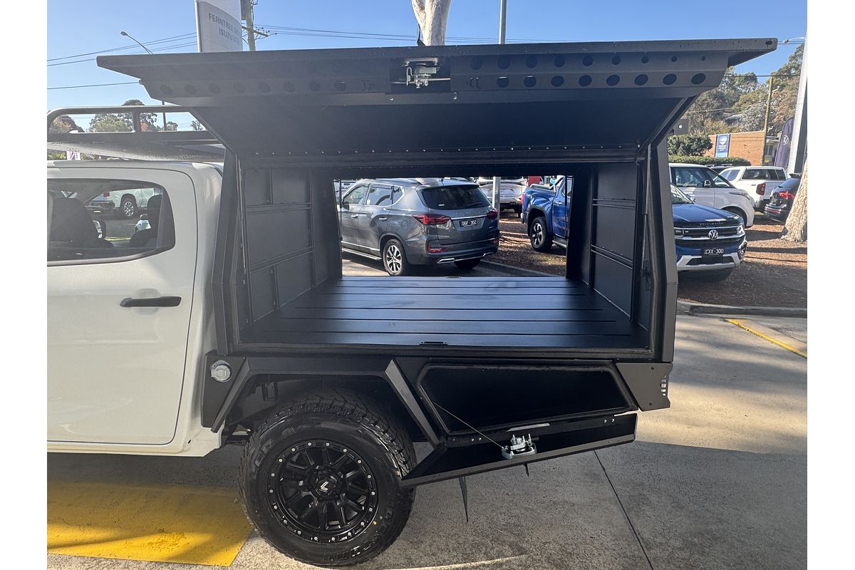 2024 Isuzu D-MAX SX 4X4