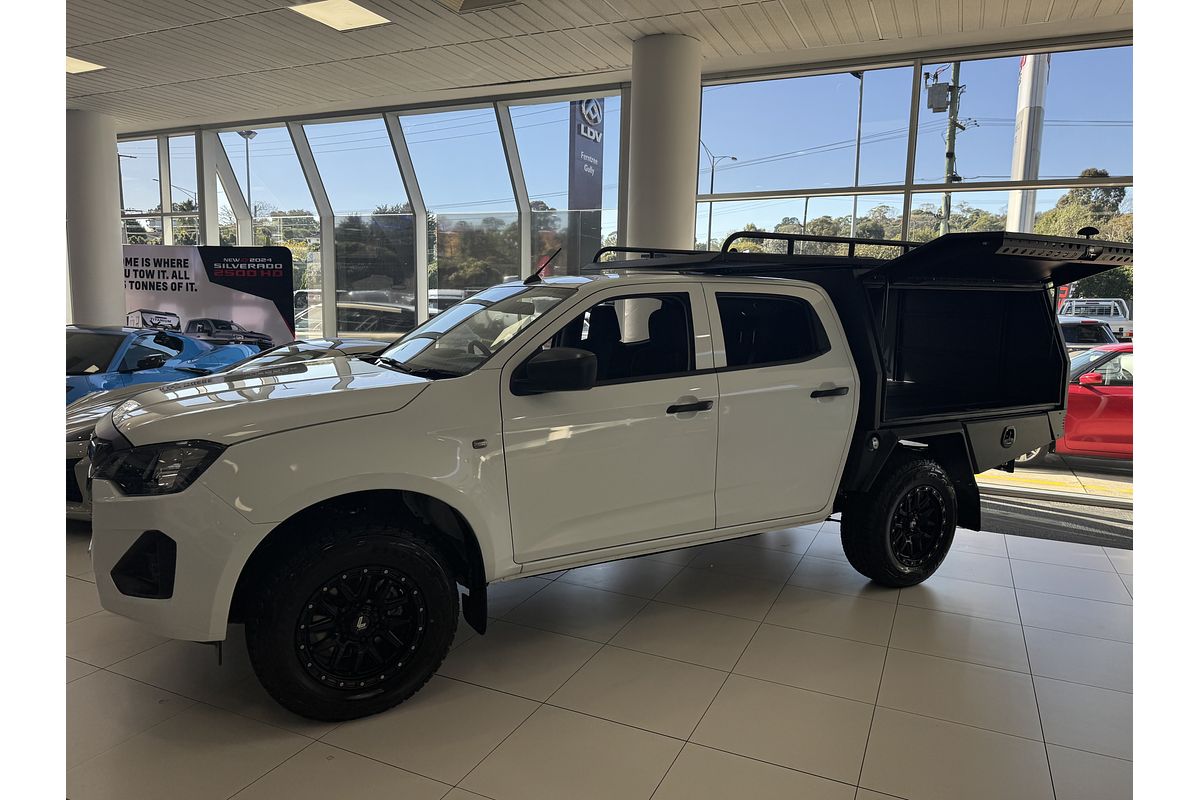 2024 Isuzu D-MAX SX 4X4