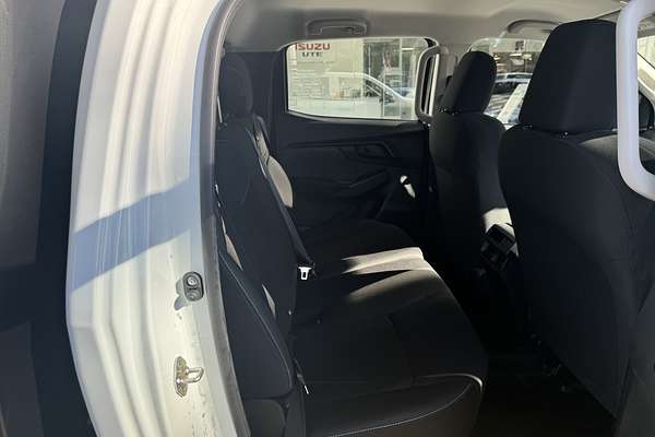 2024 Isuzu D-MAX SX 4X4
