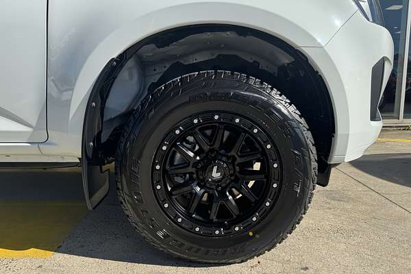 2024 Isuzu D-MAX SX 4X4