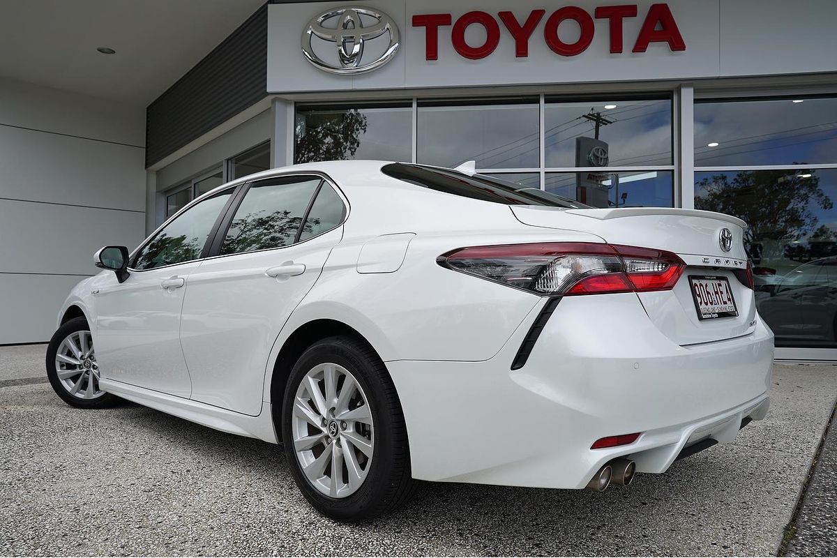 2017 Toyota Camry Hybrid Camry Hybrid Ascent Sport 2.5L Auto CVT Sedan