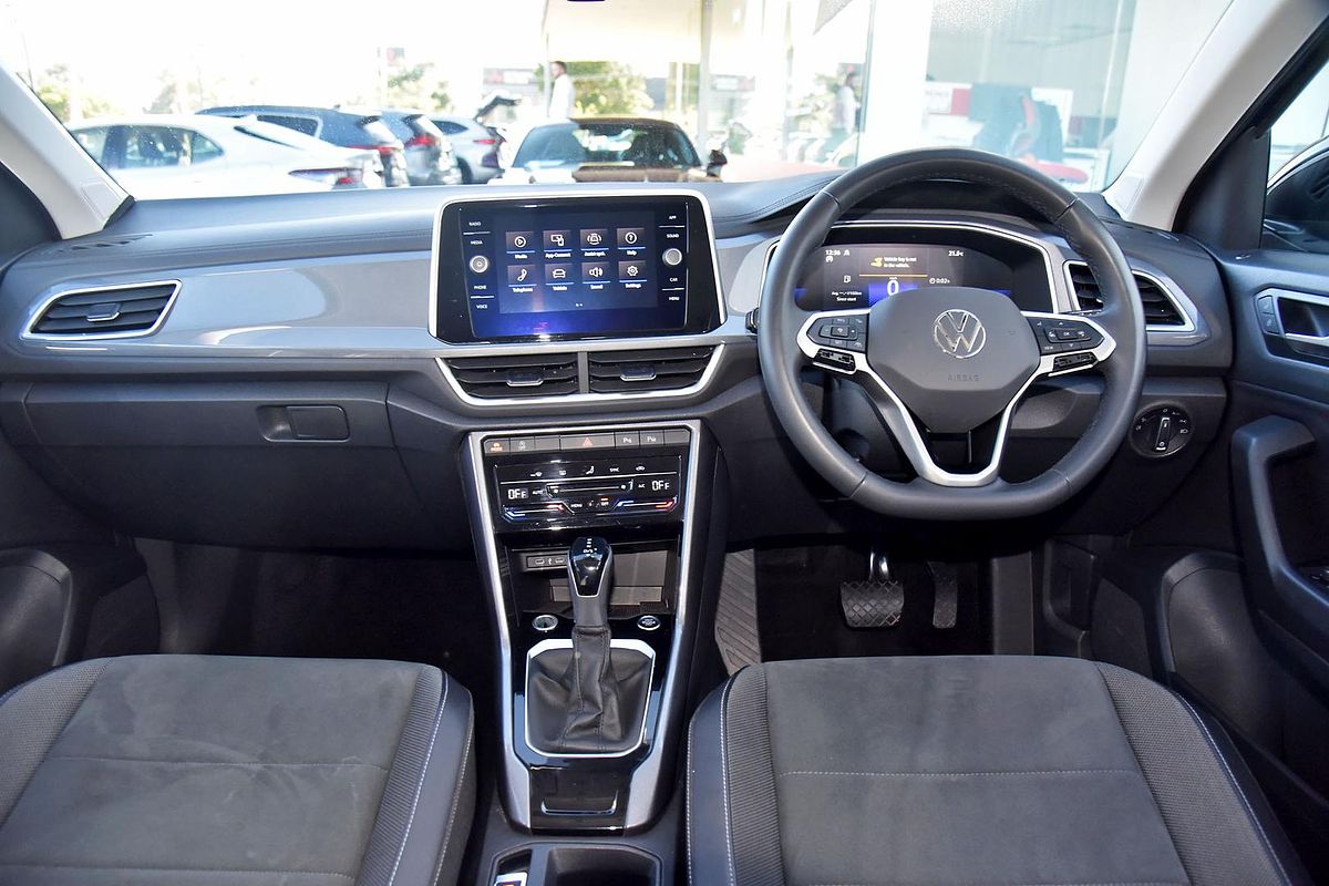 2023 Volkswagen T-Roc 110TSI Style D11