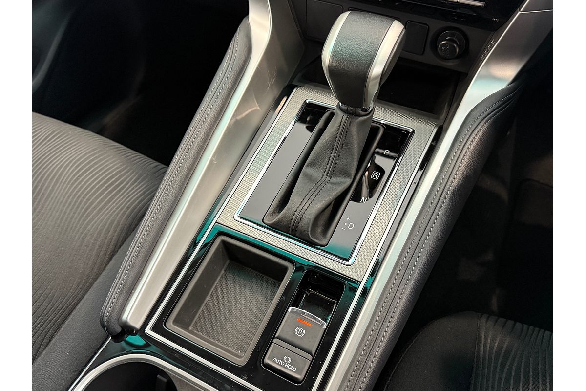 2023 Mitsubishi Pajero Sport GLX QF