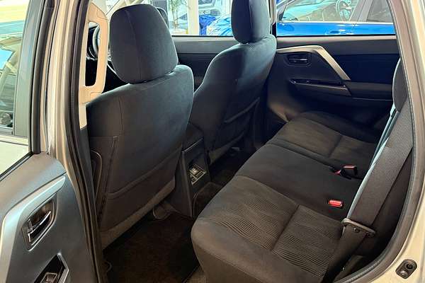 2023 Mitsubishi Pajero Sport GLX QF