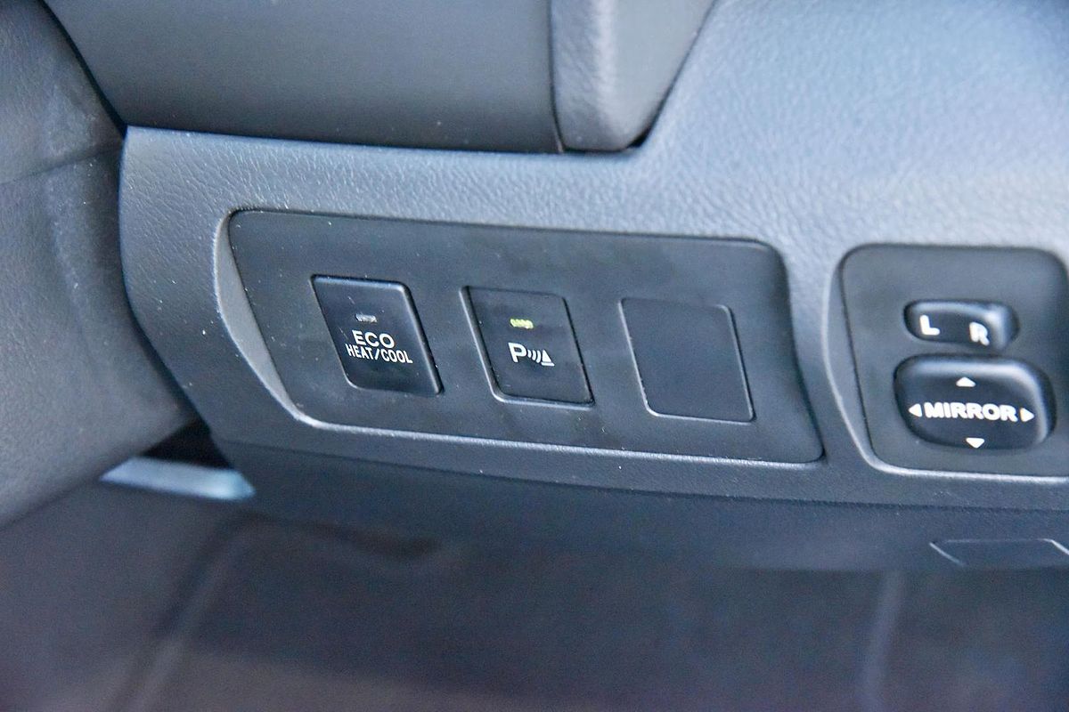 2011 Toyota Camry Hybrid AHV40R