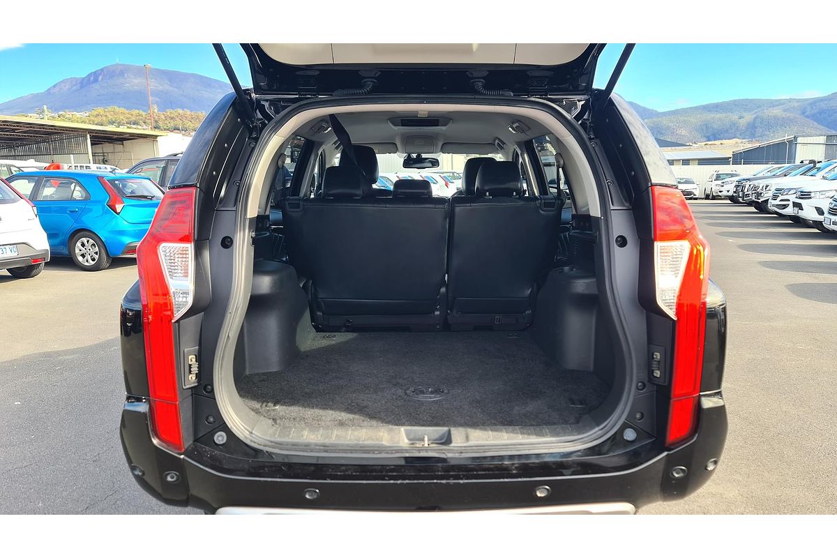 2016 Mitsubishi Pajero Sport Exceed QE