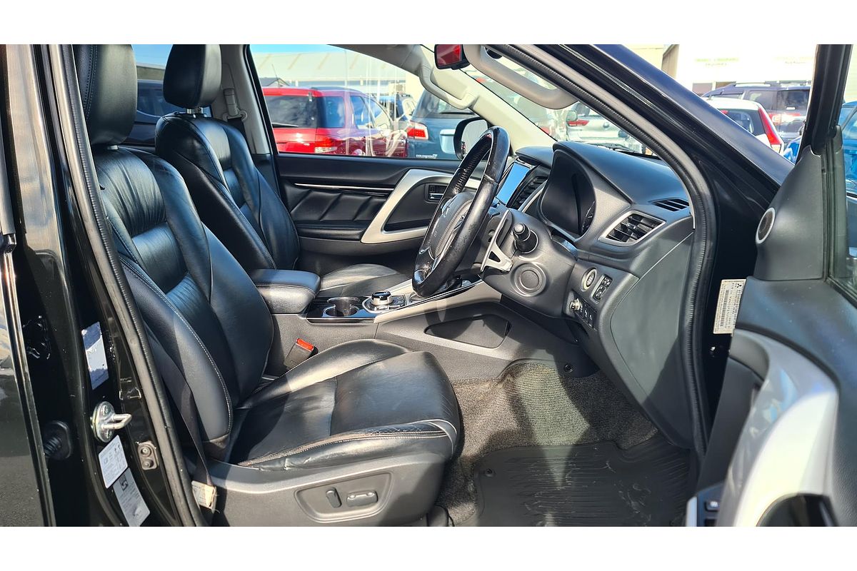 2016 Mitsubishi Pajero Sport Exceed QE