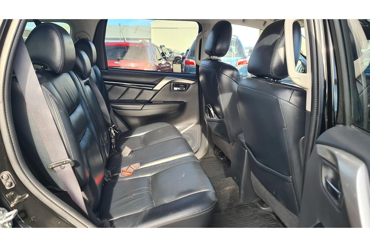 2016 Mitsubishi Pajero Sport Exceed QE