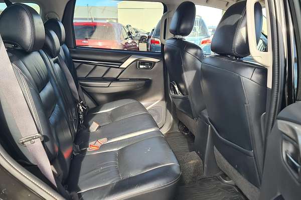 2016 Mitsubishi Pajero Sport Exceed QE