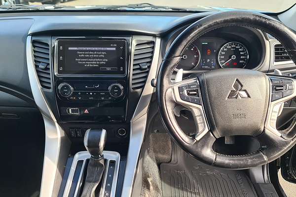 2016 Mitsubishi Pajero Sport Exceed QE