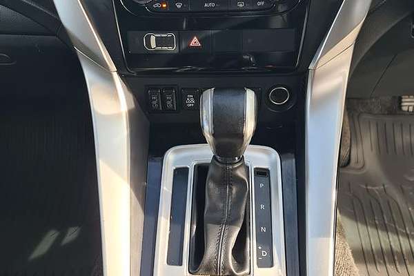 2016 Mitsubishi Pajero Sport Exceed QE