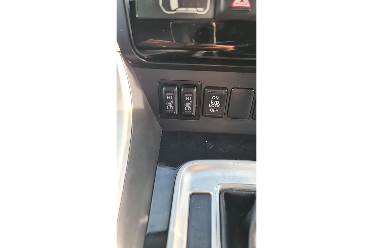 2016 Mitsubishi Pajero Sport Exceed QE