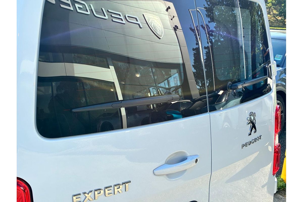 2023 Peugeot Expert Pro K0 SWB