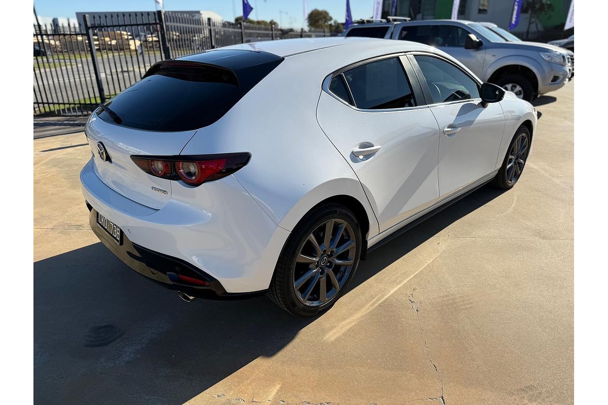 2023 Mazda 3 G20e Evolve M Hybrid BP Series