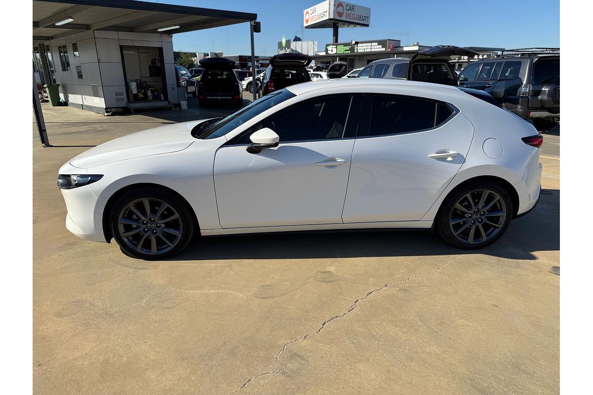 2023 Mazda 3 G20e Evolve M Hybrid BP Series
