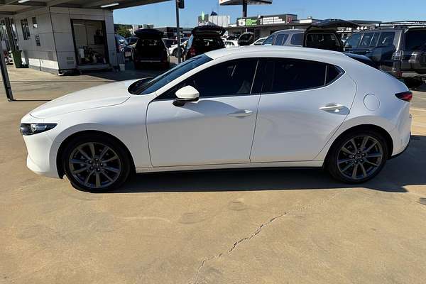 2023 Mazda 3 G20e Evolve M Hybrid BP Series