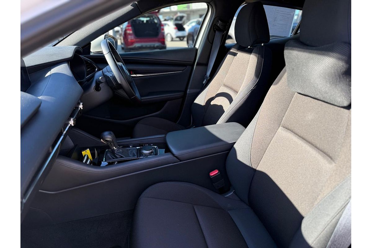 2023 Mazda 3 G20e Evolve M Hybrid BP Series