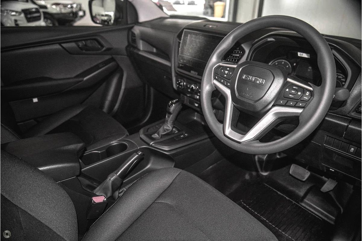 2025 Isuzu D-MAX SX 4X4
