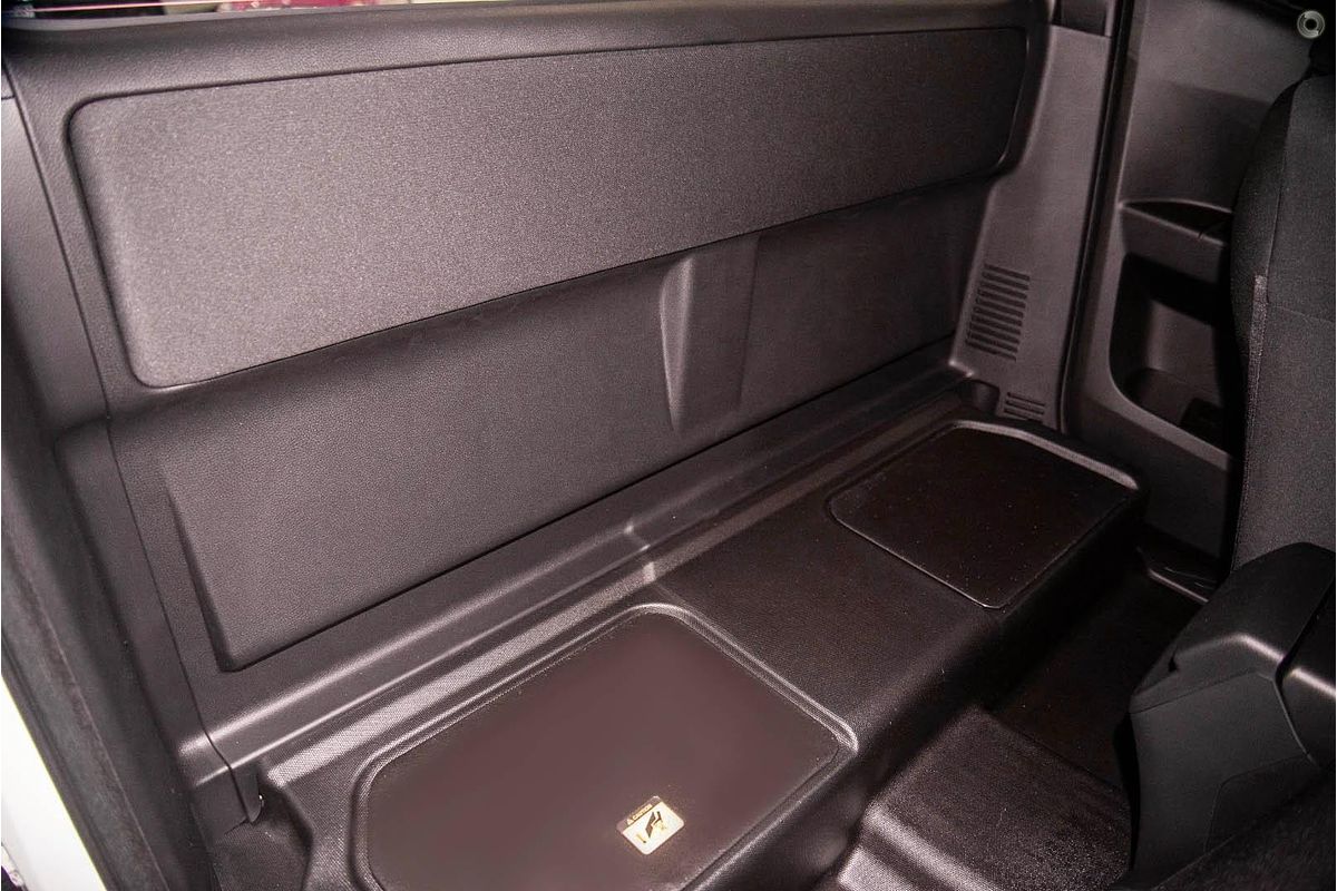 2025 Isuzu D-MAX SX 4X4