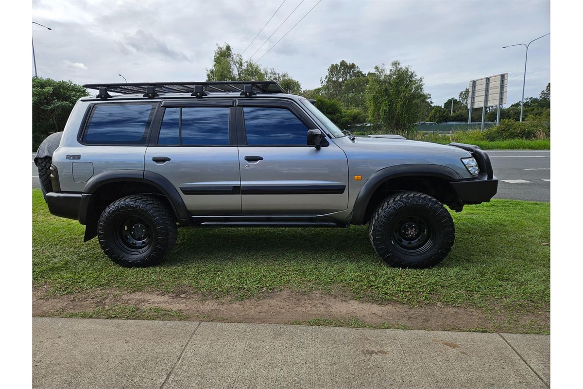 2004 Nissan Patrol ST GU III