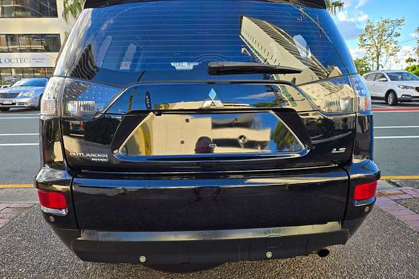 2012 Mitsubishi Outlander LS ZH