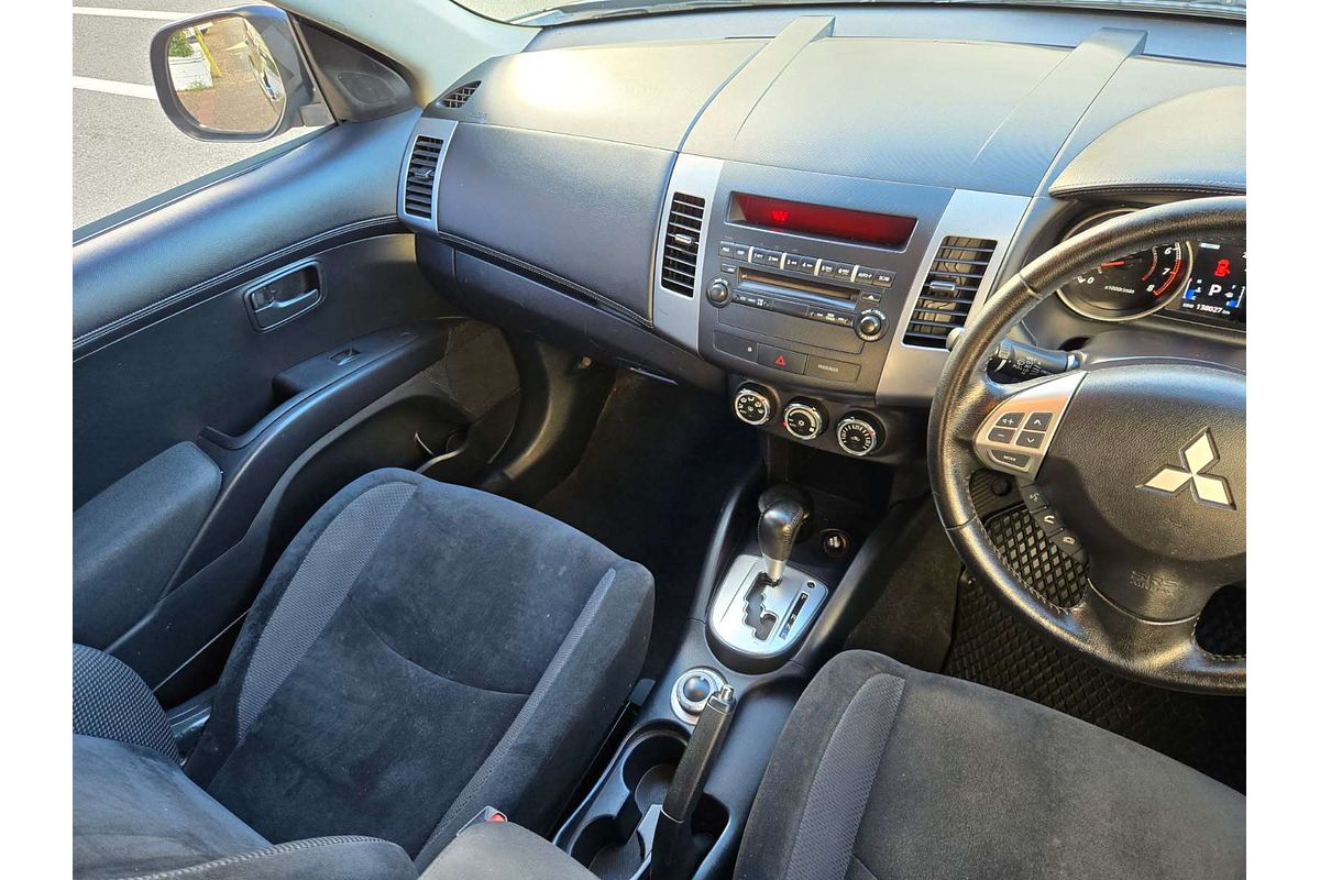 2012 Mitsubishi Outlander LS ZH