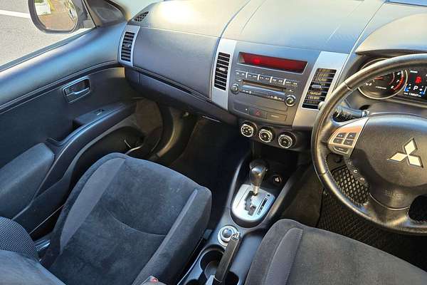 2012 Mitsubishi Outlander LS ZH