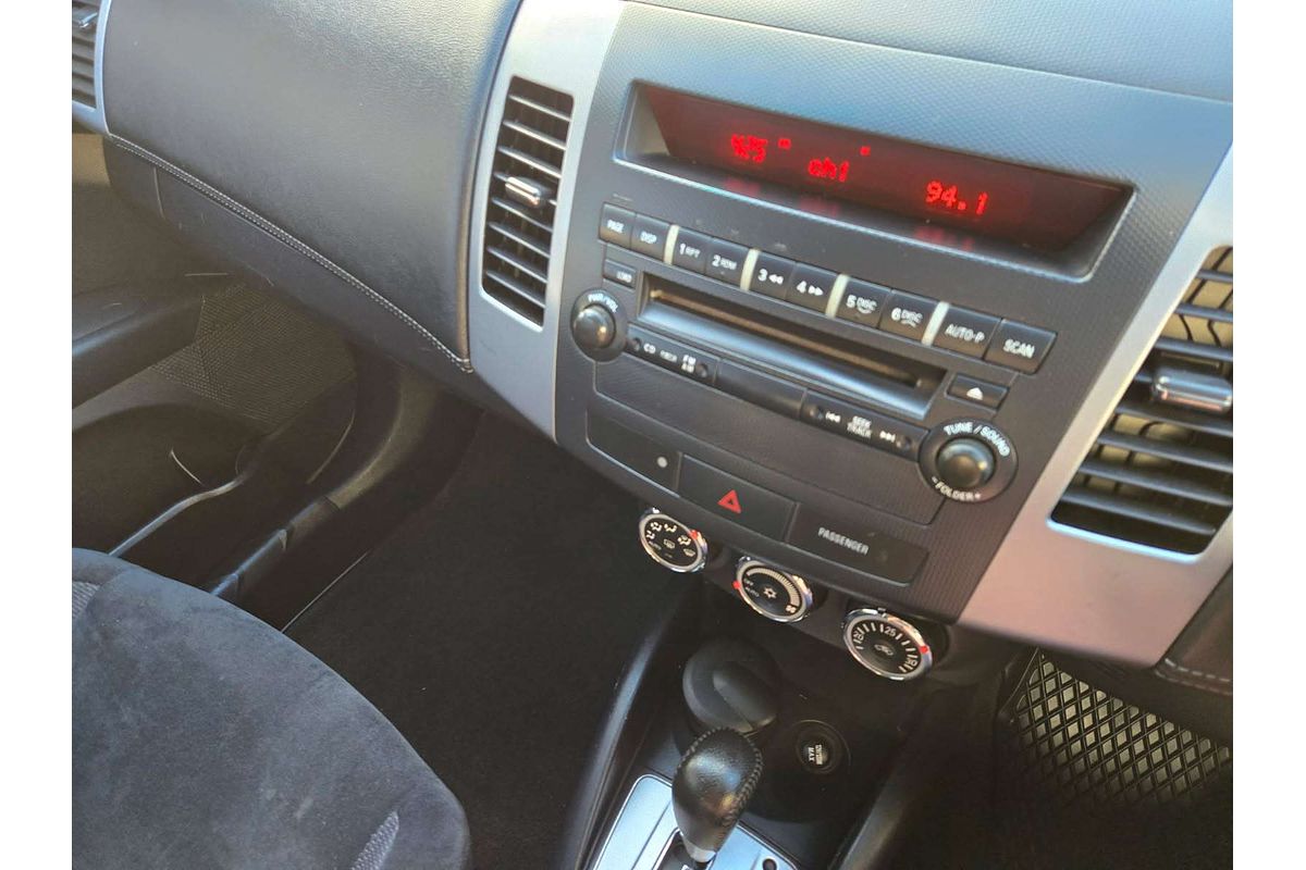 2012 Mitsubishi Outlander LS ZH