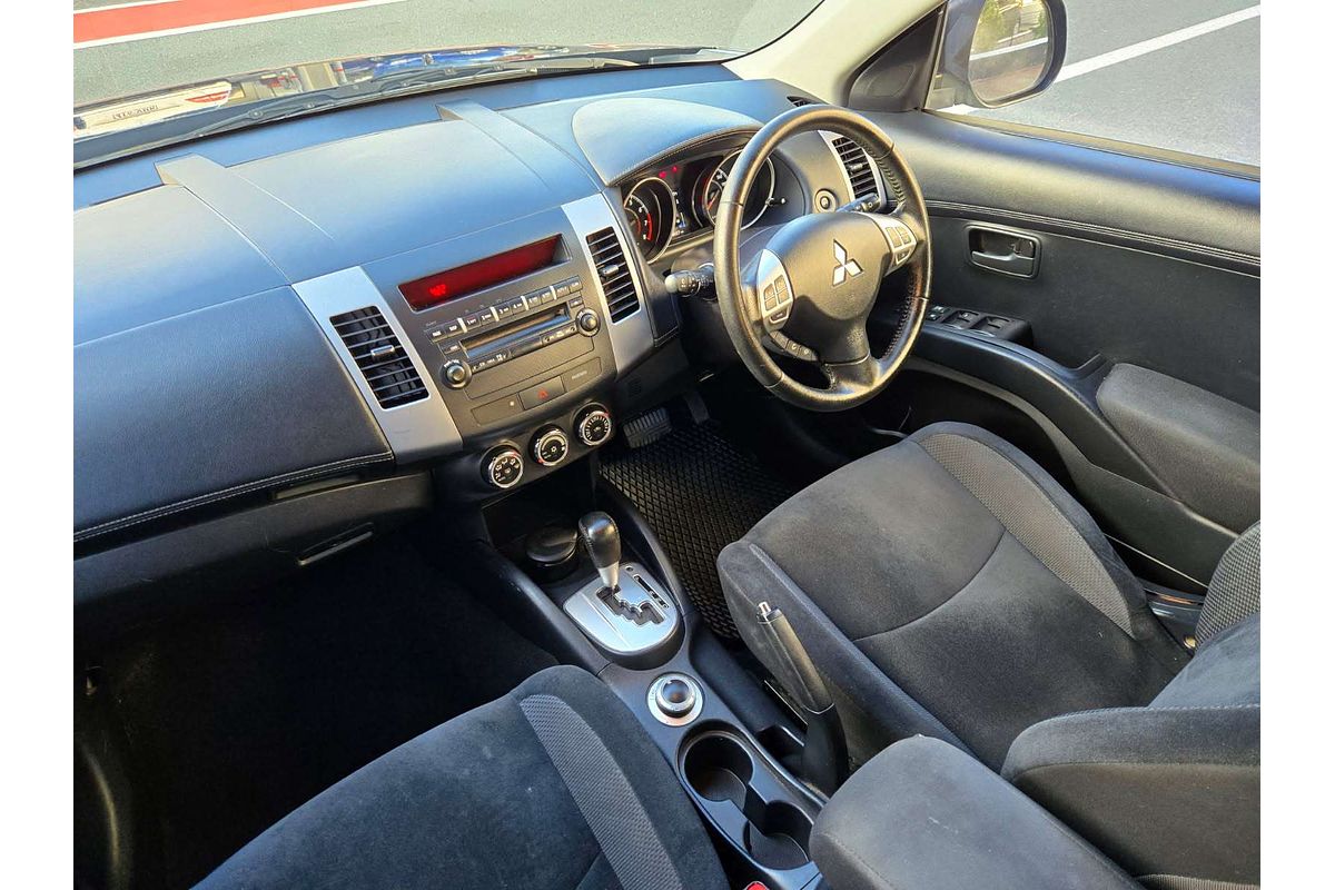 2012 Mitsubishi Outlander LS ZH