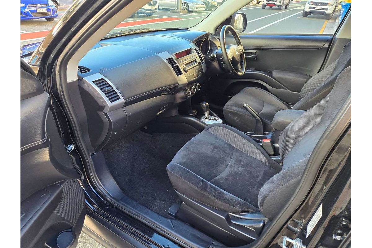 2012 Mitsubishi Outlander LS ZH